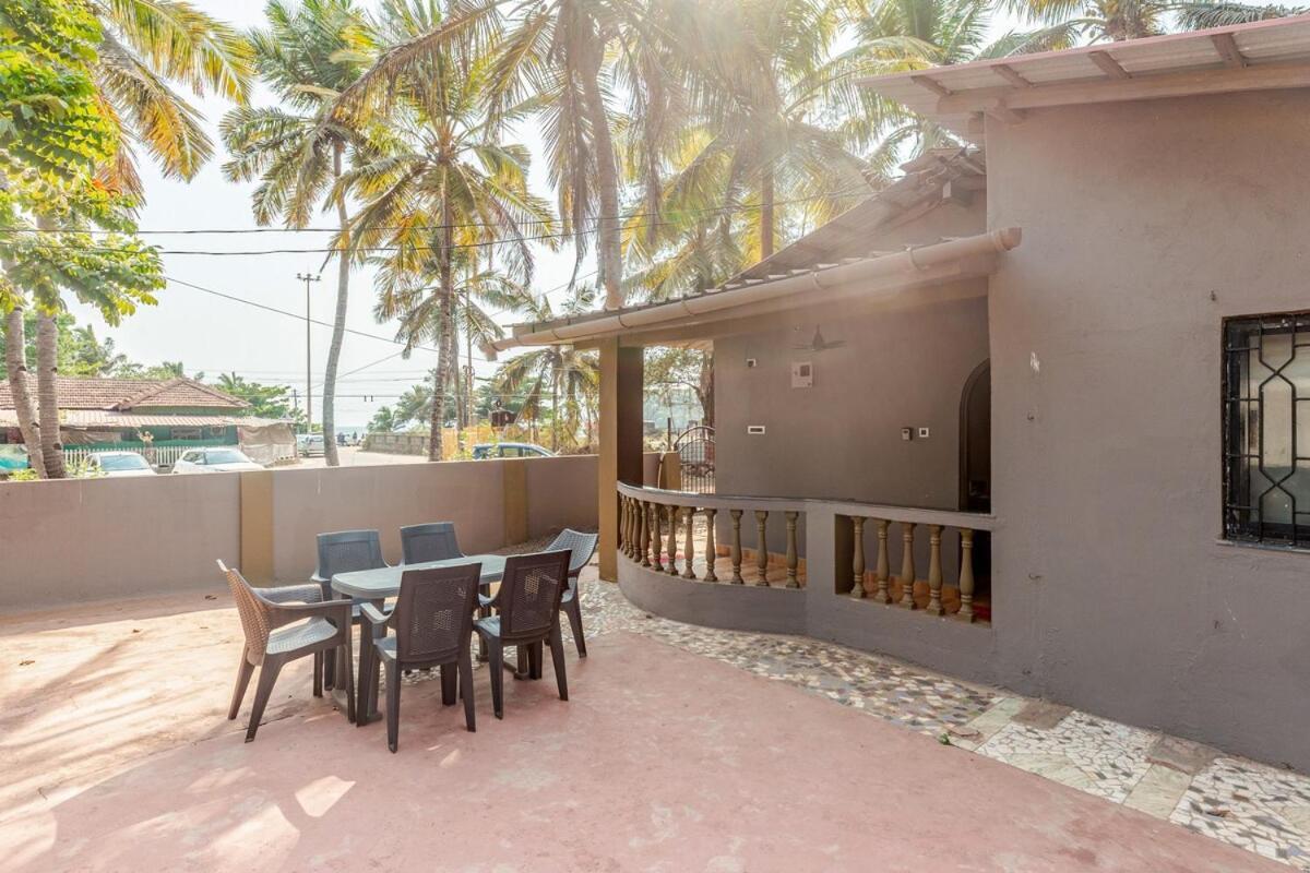 Valerys Nest Bogmalo - Private Villa Near The Beach And Dabolim Airport Exterior photo
